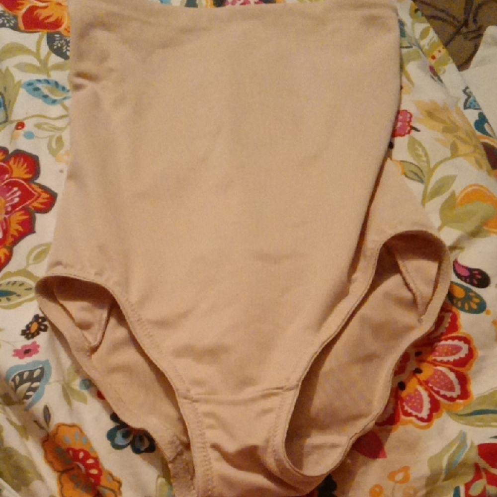 Cupid Beige Shapewear. Gr8 For Strapless Dresses